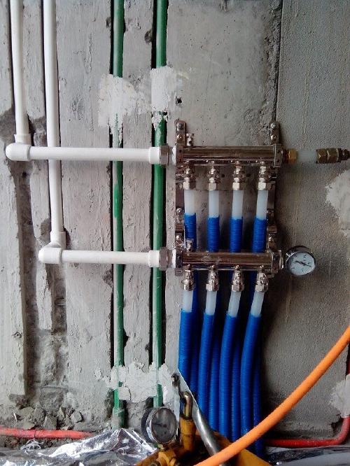 地暖分水器 于小潔的職業分享與企博網博客的專業價值
